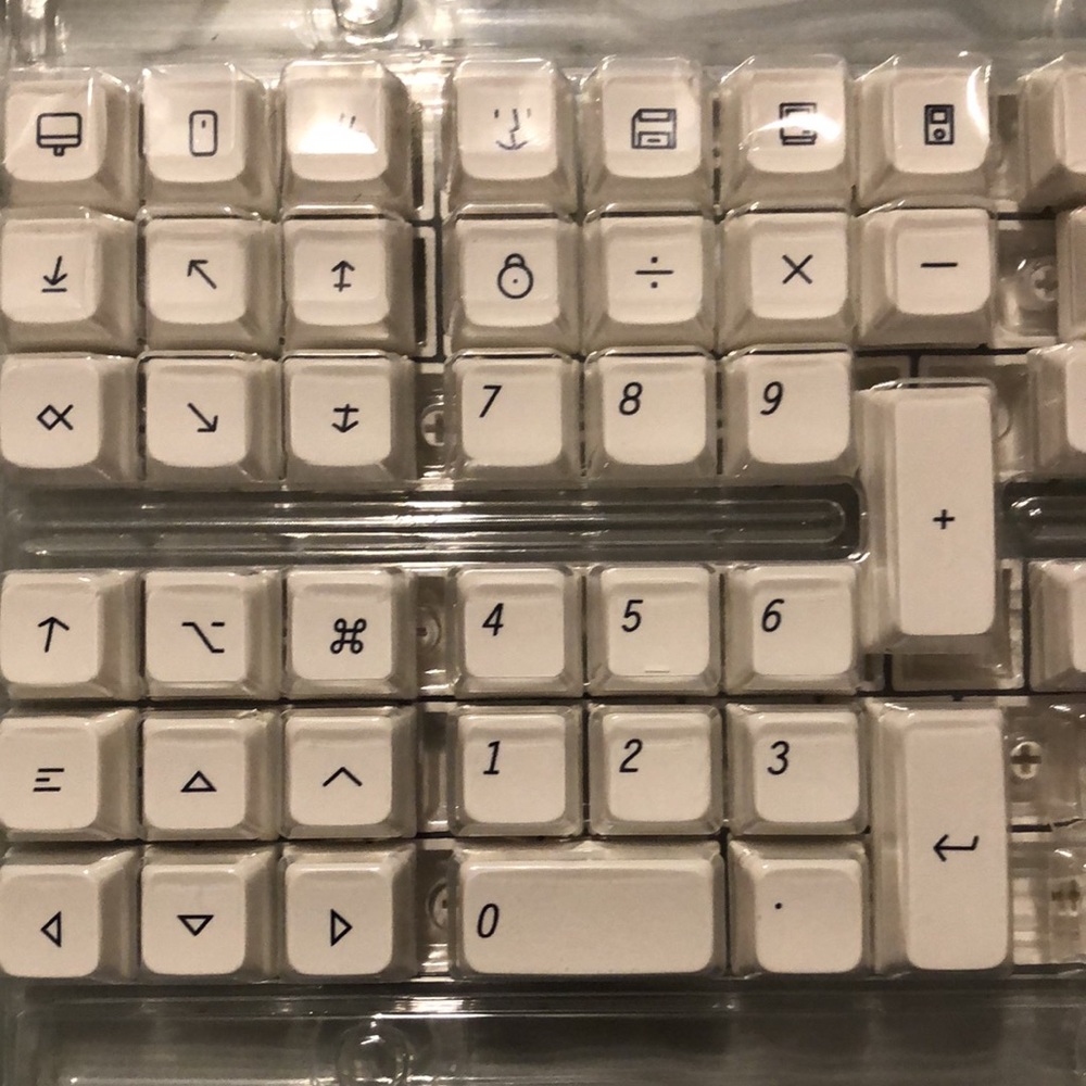 Replacement  Keyboard Keys - Picture 4 of 8